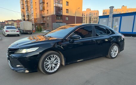 Toyota Camry, 2018 год, 2 250 000 рублей, 1 фотография