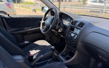 Mazda 323, 2000 год, 330 000 рублей, 5 фотография