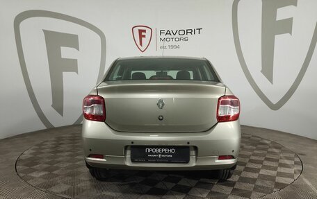 Renault Logan II, 2016 год, 724 000 рублей, 3 фотография