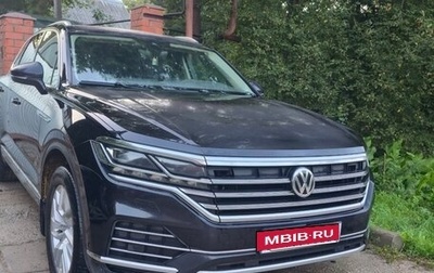 Volkswagen Touareg III, 2019 год, 3 450 000 рублей, 1 фотография