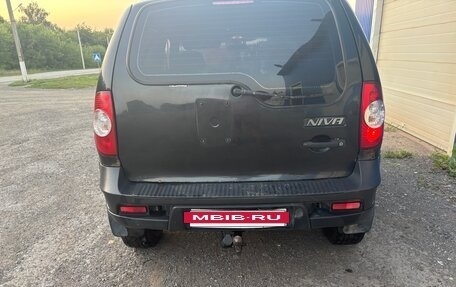 Chevrolet Niva I рестайлинг, 2011 год, 400 000 рублей, 7 фотография