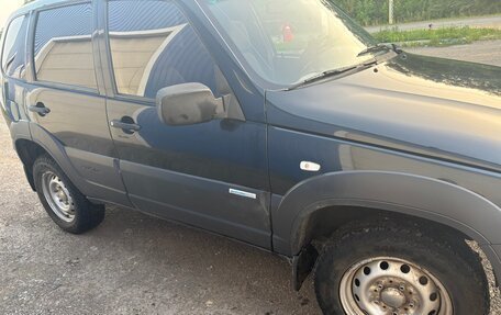 Chevrolet Niva I рестайлинг, 2011 год, 400 000 рублей, 12 фотография