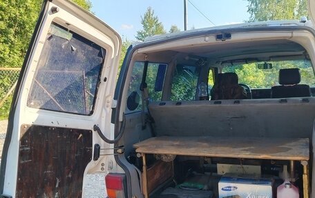 Volkswagen Transporter T4, 2002 год, 750 000 рублей, 8 фотография