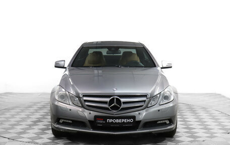 Mercedes-Benz E-Класс, 2010 год, 998 000 рублей, 3 фотография