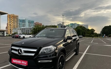 Mercedes-Benz GL-Класс, 2015 год, 3 800 000 рублей, 8 фотография