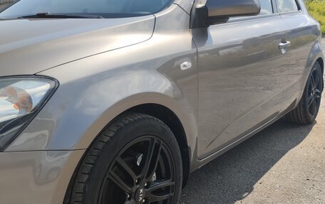 KIA cee'd I рестайлинг, 2008 год, 720 000 рублей, 10 фотография