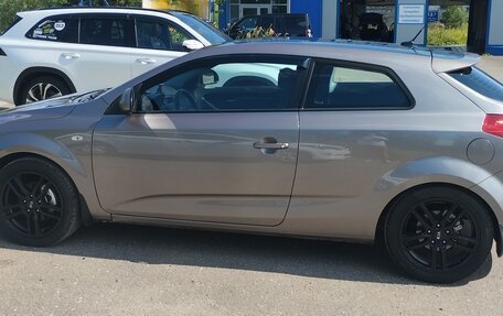 KIA cee'd I рестайлинг, 2008 год, 720 000 рублей, 13 фотография