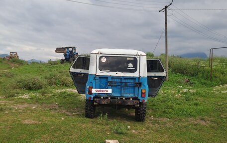ЛуАЗ 469, 2010 год, 450 000 рублей, 4 фотография