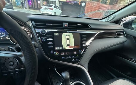 Toyota Camry, 2019 год, 2 670 000 рублей, 9 фотография