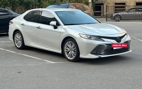 Toyota Camry, 2019 год, 2 670 000 рублей, 5 фотография