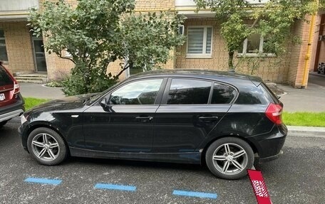BMW 1 серия, 2009 год, 900 000 рублей, 3 фотография