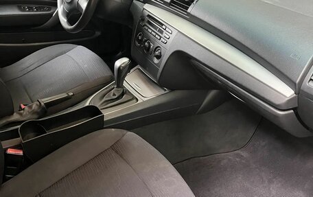 BMW 1 серия, 2009 год, 900 000 рублей, 9 фотография
