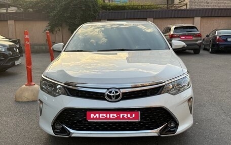 Toyota Camry, 2016 год, 2 100 000 рублей, 1 фотография