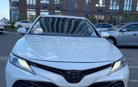 Toyota Camry, 2018 год, 2 949 000 рублей, 1 фотография