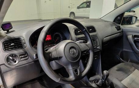 Volkswagen Polo VI (EU Market), 2013 год, 690 000 рублей, 20 фотография