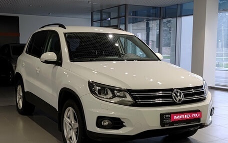 Volkswagen Tiguan I, 2015 год, 1 560 000 рублей, 7 фотография