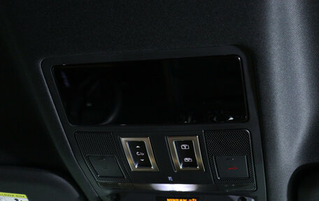 Land Rover Defender II, 2023 год, 9 600 000 рублей, 16 фотография