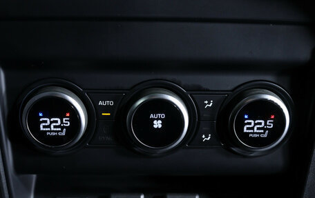 Land Rover Defender II, 2023 год, 9 600 000 рублей, 24 фотография