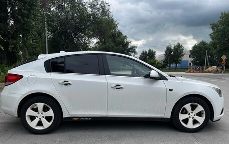 Chevrolet Cruze II, 2012 год, 680 000 рублей, 2 фотография