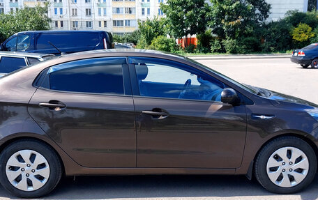 KIA Rio III рестайлинг, 2015 год, 1 100 000 рублей, 3 фотография