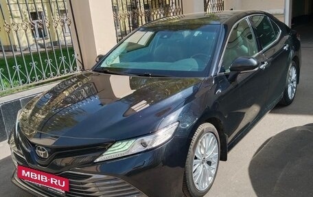 Toyota Camry, 2019 год, 1 489 000 рублей, 3 фотография
