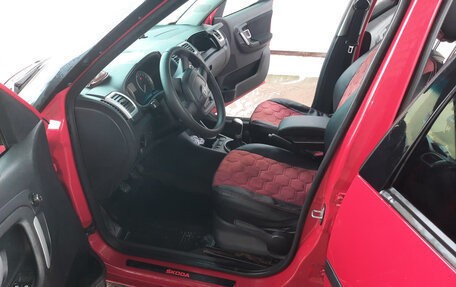 Skoda Roomster, 2010 год, 570 000 рублей, 2 фотография