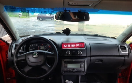Skoda Roomster, 2010 год, 570 000 рублей, 3 фотография