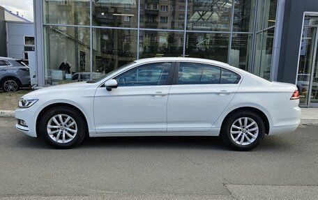 Volkswagen Passat B8 рестайлинг, 2019 год, 2 399 000 рублей, 3 фотография