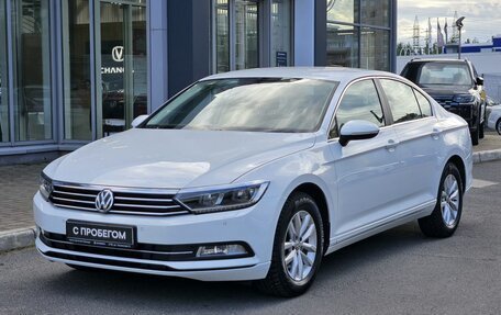 Volkswagen Passat B8 рестайлинг, 2019 год, 2 399 000 рублей, 5 фотография