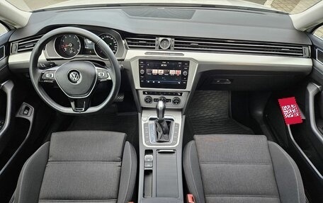 Volkswagen Passat B8 рестайлинг, 2019 год, 2 399 000 рублей, 8 фотография
