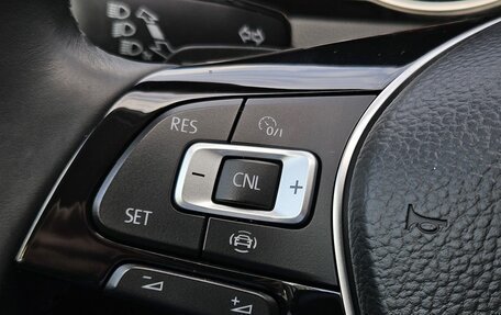 Volkswagen Passat B8 рестайлинг, 2019 год, 2 399 000 рублей, 22 фотография