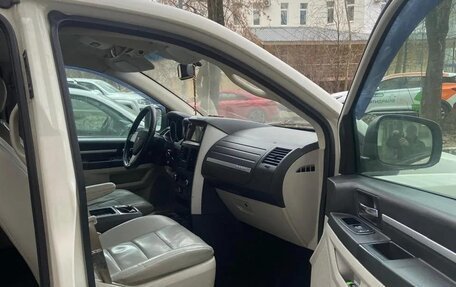Dodge Caravan V, 2007 год, 1 200 000 рублей, 9 фотография