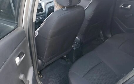 KIA Rio III рестайлинг, 2011 год, 600 000 рублей, 6 фотография