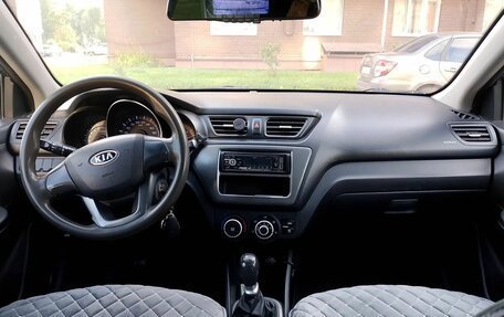 KIA Rio III рестайлинг, 2011 год, 600 000 рублей, 8 фотография