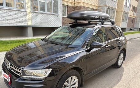 Volkswagen Tiguan II, 2020 год, 2 650 000 рублей, 2 фотография