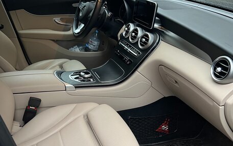 Mercedes-Benz GLC, 2019 год, 3 400 000 рублей, 3 фотография