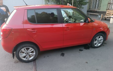 Skoda Fabia II, 2013 год, 600 000 рублей, 4 фотография