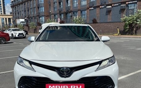Toyota Camry, 2018 год, 2 949 000 рублей, 8 фотография