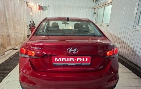 Hyundai Solaris II рестайлинг, 2018 год, 1 250 000 рублей, 3 фотография