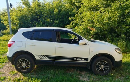 Nissan Qashqai, 2010 год, 675 000 рублей, 4 фотография