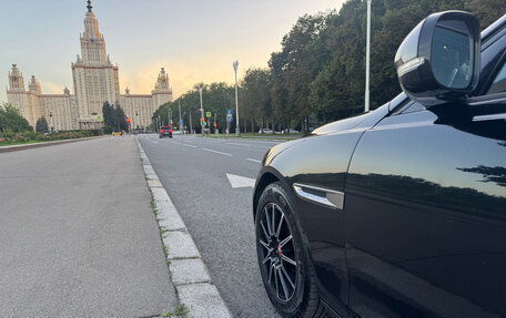 Jaguar XE I рестайлинг, 2017 год, 2 000 000 рублей, 8 фотография
