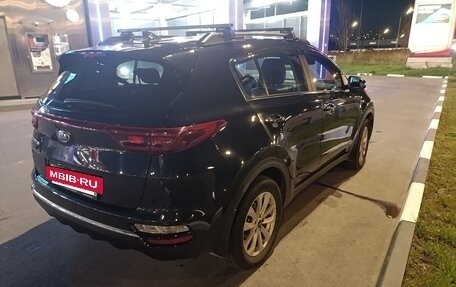 KIA Sportage IV рестайлинг, 2021 год, 2 450 000 рублей, 4 фотография