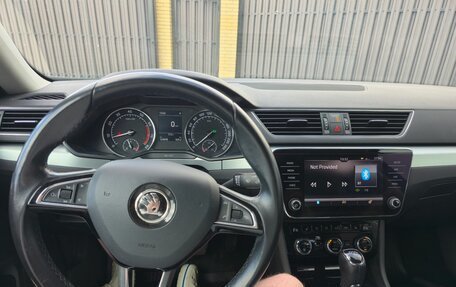Skoda Superb III рестайлинг, 2018 год, 1 750 000 рублей, 5 фотография