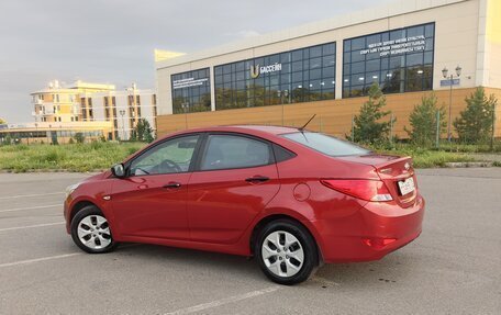 Hyundai Solaris II рестайлинг, 2015 год, 899 000 рублей, 3 фотография