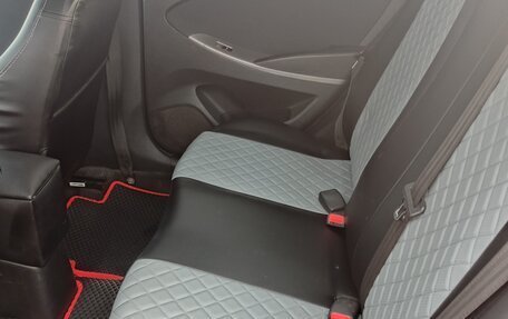 Hyundai Solaris II рестайлинг, 2015 год, 899 000 рублей, 12 фотография