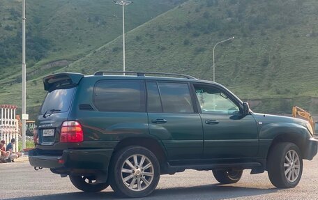 Toyota Land Cruiser 100 рестайлинг 2, 2000 год, 1 210 000 рублей, 4 фотография
