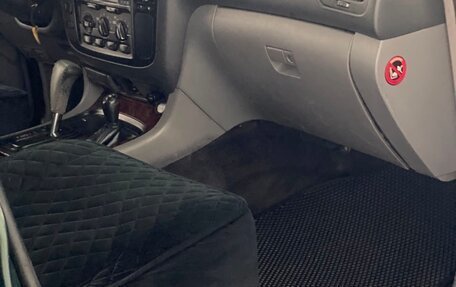 Toyota Land Cruiser 100 рестайлинг 2, 2000 год, 1 210 000 рублей, 10 фотография