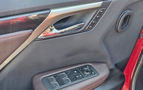 Lexus RX IV рестайлинг, 2022 год, 6 350 000 рублей, 29 фотография