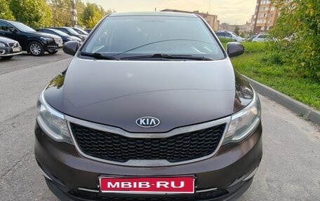 KIA Rio III рестайлинг, 2015 год, 1 000 000 рублей, 1 фотография