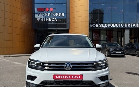 Volkswagen Tiguan II, 2020 год, 3 190 000 рублей, 1 фотография